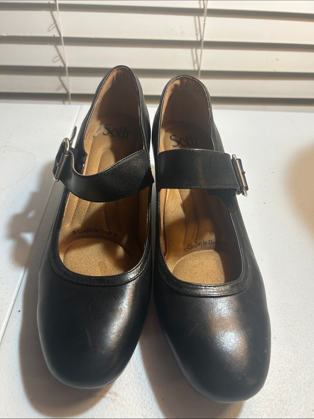Sofft Black Mary Jane Pumps with Buckle Strap